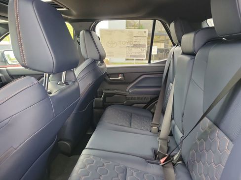 Used 2026 Toyota 4Runner 4WD image 24