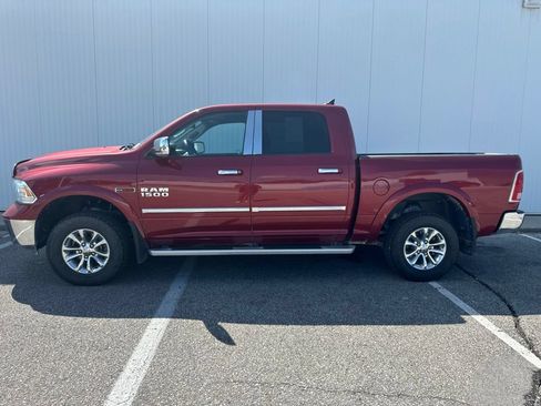 Used 2014 RAM 1500 Laramie w/ Convenience Group AWD/4WD image 3