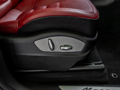 Used 2017 Porsche Macan GTS image 60