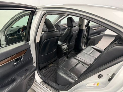 Used 2013 Lexus ES 350 w/ Luxury Pkg FWD image 43
