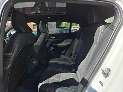 Certified 2023 Volvo C40 P8 Recharge Ultimate AWD/4WD image 16