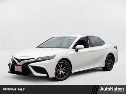Used 2023 Toyota Camry SE