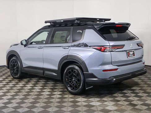 New 2026 Mitsubishi Outlander Trail Edition image 11