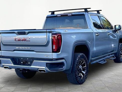 Used 2023 GMC Sierra 1500 SLT w/ SLT Premium Package AWD/4WD image 5