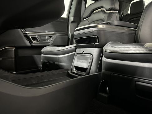 Used 2023 Rivian R1T Adventure image 31