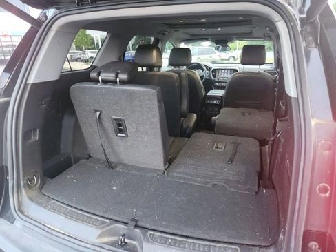 Used 2022 GMC Acadia AT4 w/ Technology Package AWD/4WD image 11