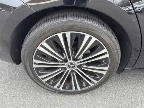 Used 2021 Mercedes-Benz CLA 250 image 17