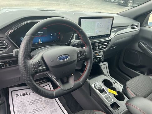 Used 2023 Ford Escape ST-Line Select w/ Tech Pack #2 image 10