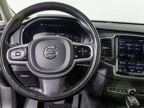 Used 2020 Volvo XC90 T5 Momentum w/ Protection Package AWD/4WD image 30