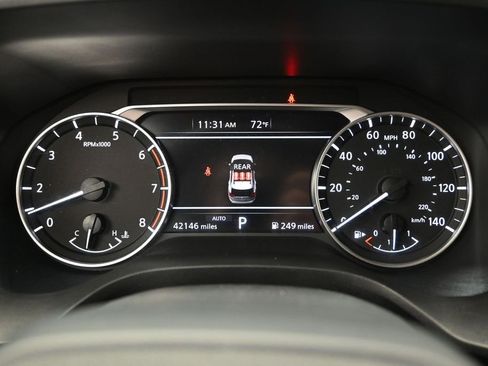 Used 2025 Nissan Rogue SV AWD/4WD image 30