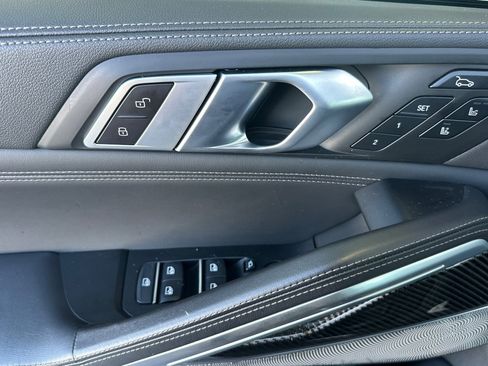 Used 2023 BMW X6 M50i w/ Executive Package image 10