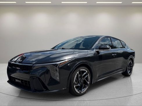 Used 2025 Kia K4 GT-Line w/ GT-Line Premium Package FWD image 1