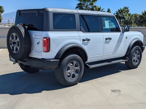 New 2026 Ford Bronco Big Bend image 2