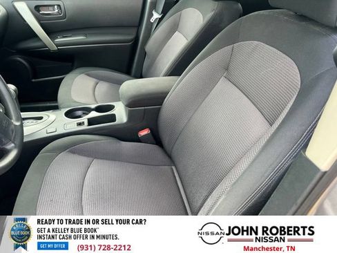 Used 2013 Nissan Rogue SV FWD image 13