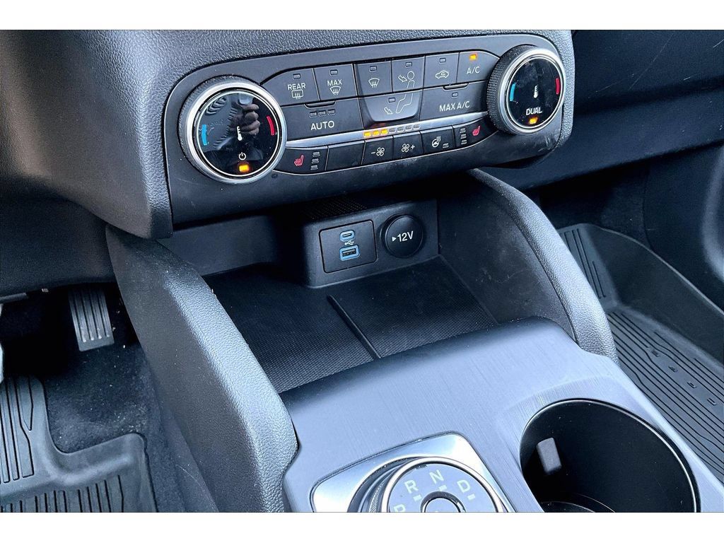 Used 2023 Ford Escape Active AWD/4WD image 24