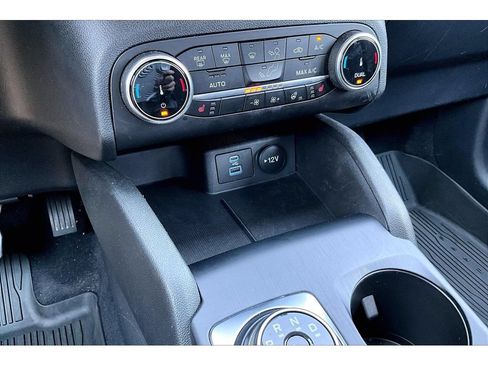 Used 2023 Ford Escape Active AWD/4WD image 24