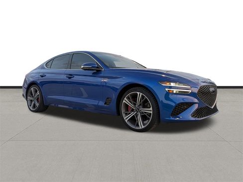 Used 2025 Genesis G70 3.3T Advanced w/ Sport Prestige Package image 10