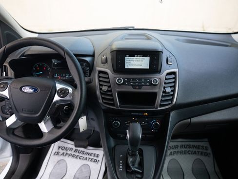 Used 2022 Ford Transit Connect XL image 27