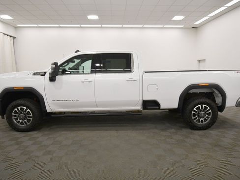 Used 2024 GMC Sierra 3500 SLE image 4