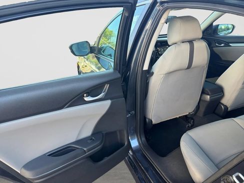 Used 2017 Honda Civic EX image 14