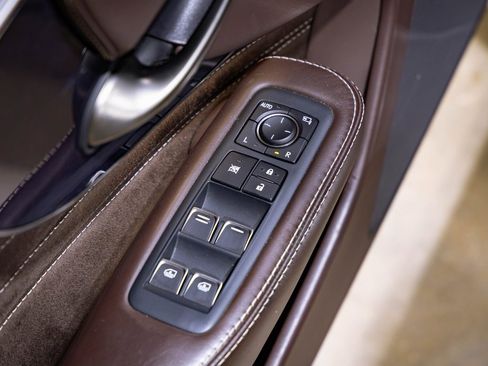 Used 2019 Lexus LS 500 image 20