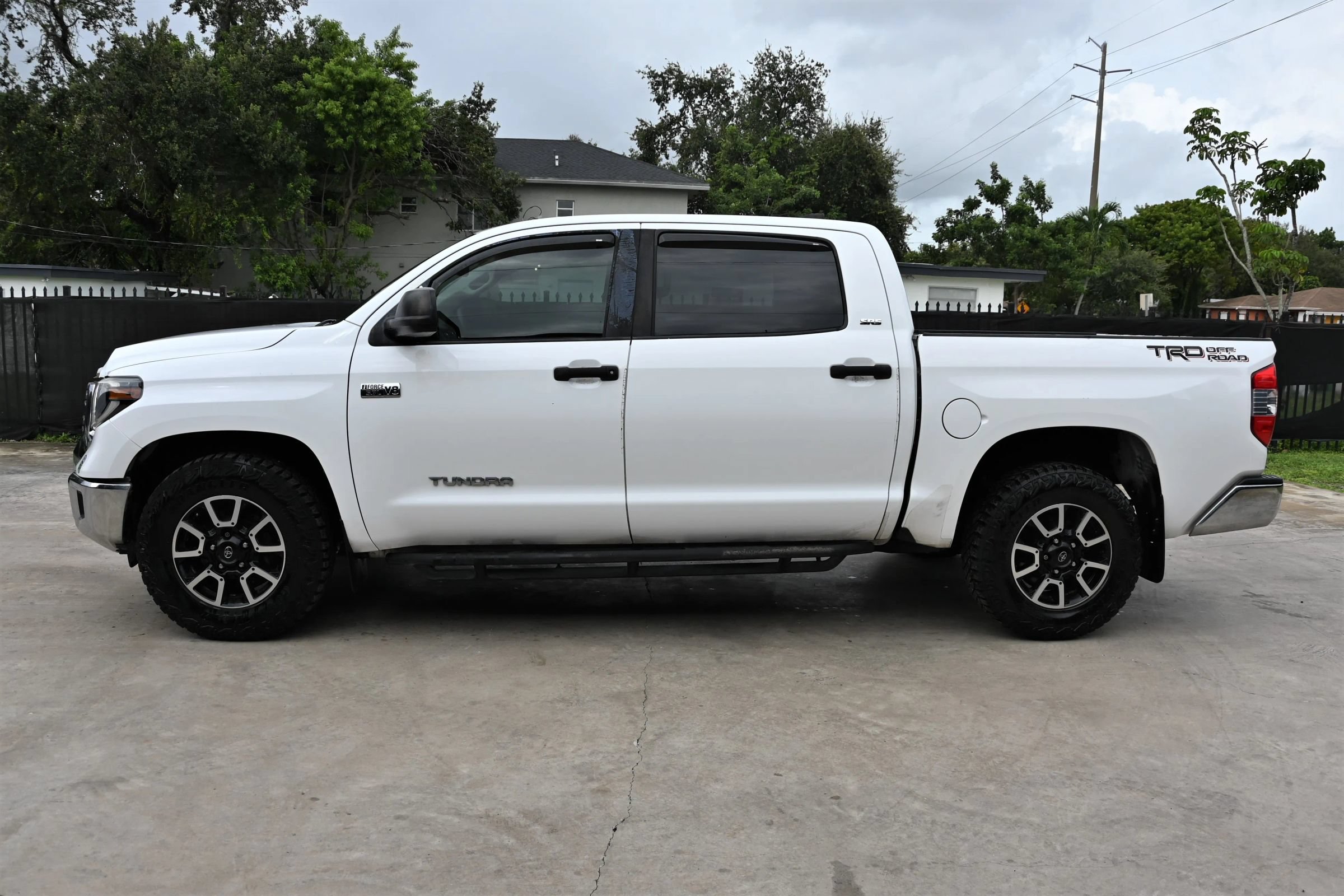 Used 2020 Toyota Tundra SR5 w/ TRD Off-Road Plus Package RWD image 6