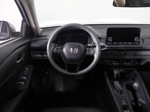 Used 2024 Honda Accord LX image 31
