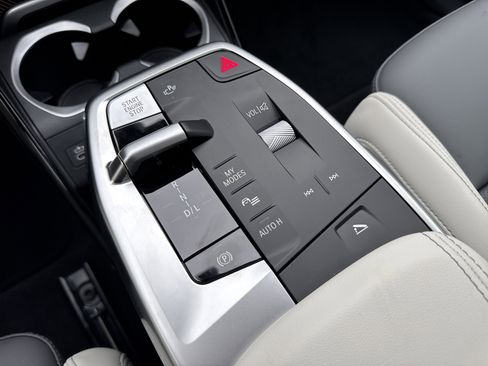 New 2026 BMW X1 xDrive28i image 17