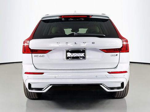 New 2026 Volvo XC60 B5 Ultra w/ Protection Package Premier image 6