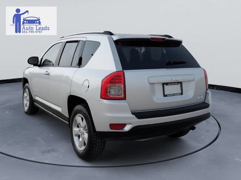 Used 2013 Jeep Compass Sport image 6