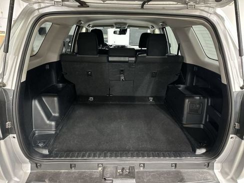 Used 2024 Toyota 4Runner SR5 image 23