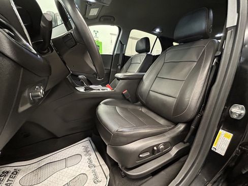 Used 2020 Chevrolet Equinox Premier w/ Premier Redline Edition image 11