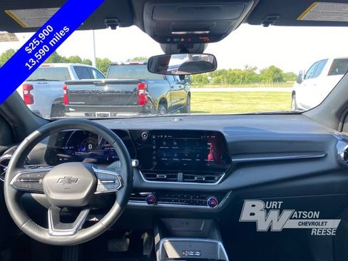 Used 2025 Chevrolet Equinox LT w/ Convenience Package II FWD image 20
