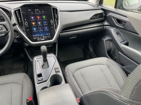 Used 2024 Subaru Crosstrek 2.0i Premium image 10