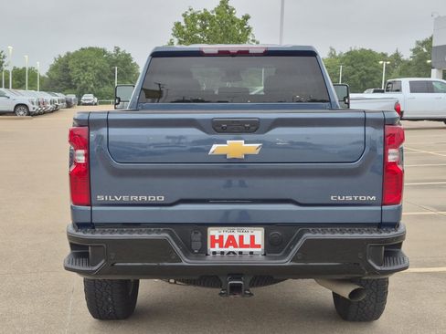Used 2024 Chevrolet Silverado 2500 Custom w/ Custom Value Package AWD/4WD image 5