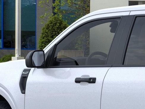 New 2025 Ford Maverick XLT image 21