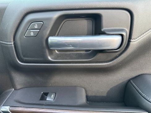 Used 2019 GMC Sierra 1500 SLT w/ SLT Premium Plus Package AWD/4WD image 48