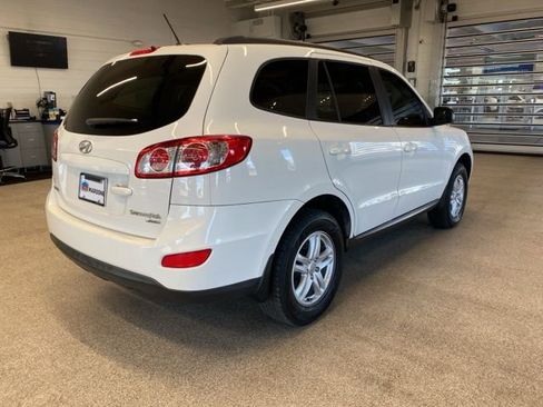 Used 2010 Hyundai Santa Fe GLS image 5