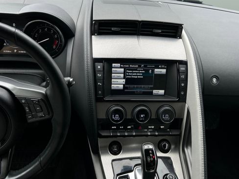 Used 2016 Jaguar F-TYPE Convertible image 26