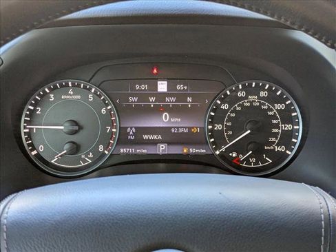 Used 2022 Nissan Armada Platinum w/ Captain's Chairs Package image 10