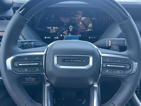 New 2026 GMC Yukon Denali w/ Advanced Technology Package AWD/4WD image 22