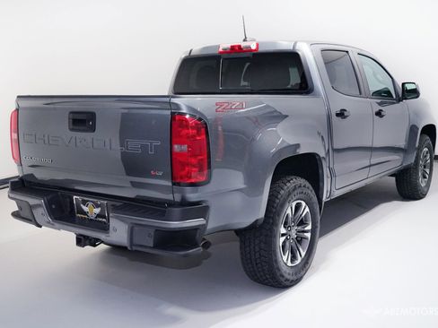 Used 2021 Chevrolet Colorado Z71 AWD/4WD image 5