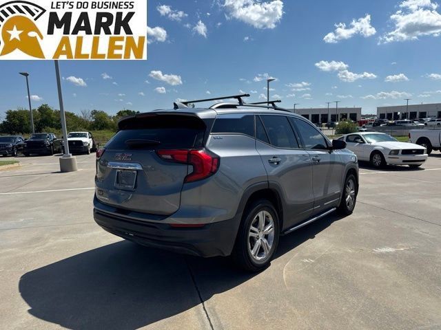 Used 2020 GMC Terrain SLE w/ Driver Convenience Package FWD image 5