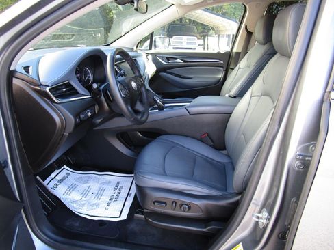 Used 2021 Buick Enclave Essence w/ Trailering Package, 5000 lbs. FWD image 16