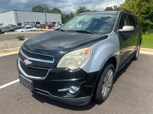 Used 2011 Chevrolet Equinox LT FWD image 2