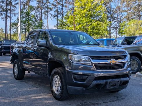Used 2016 Chevrolet Colorado W/T w/ WT Convenience Package image 3