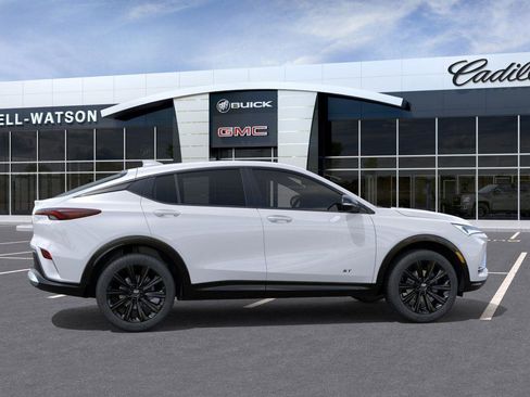 New 2026 Buick Envista Sport Touring image 5