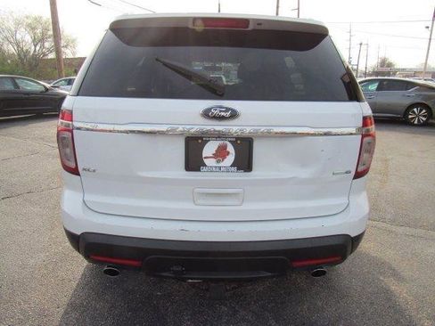 Used 2015 Ford Explorer XLT image 6