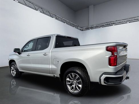 Used 2022 Chevrolet Silverado 1500 RST image 5