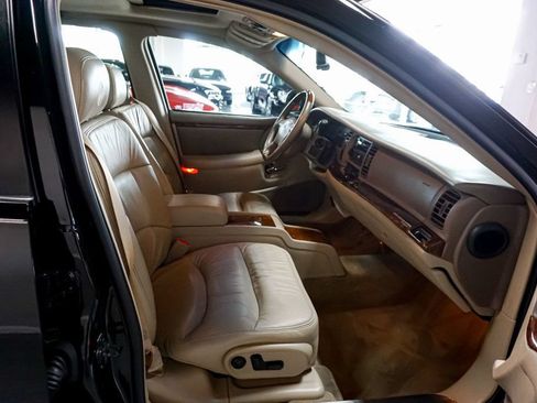 Used 2004 Buick Park Avenue Ultra w/ Ultra Luxury Package FWD image 28